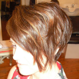 A versatile fringe that you can sweep to the side, slick back or brush forward for a flattering finish. Versatile fringe image